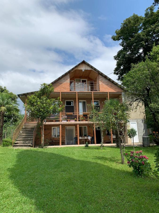 Villa Kardwell Martvili Eksteriør billede